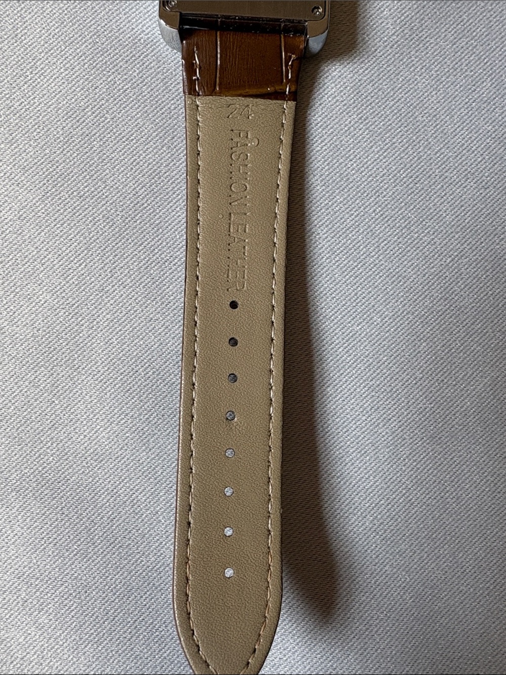Men Classic Watch Square - Picture 6 of 10